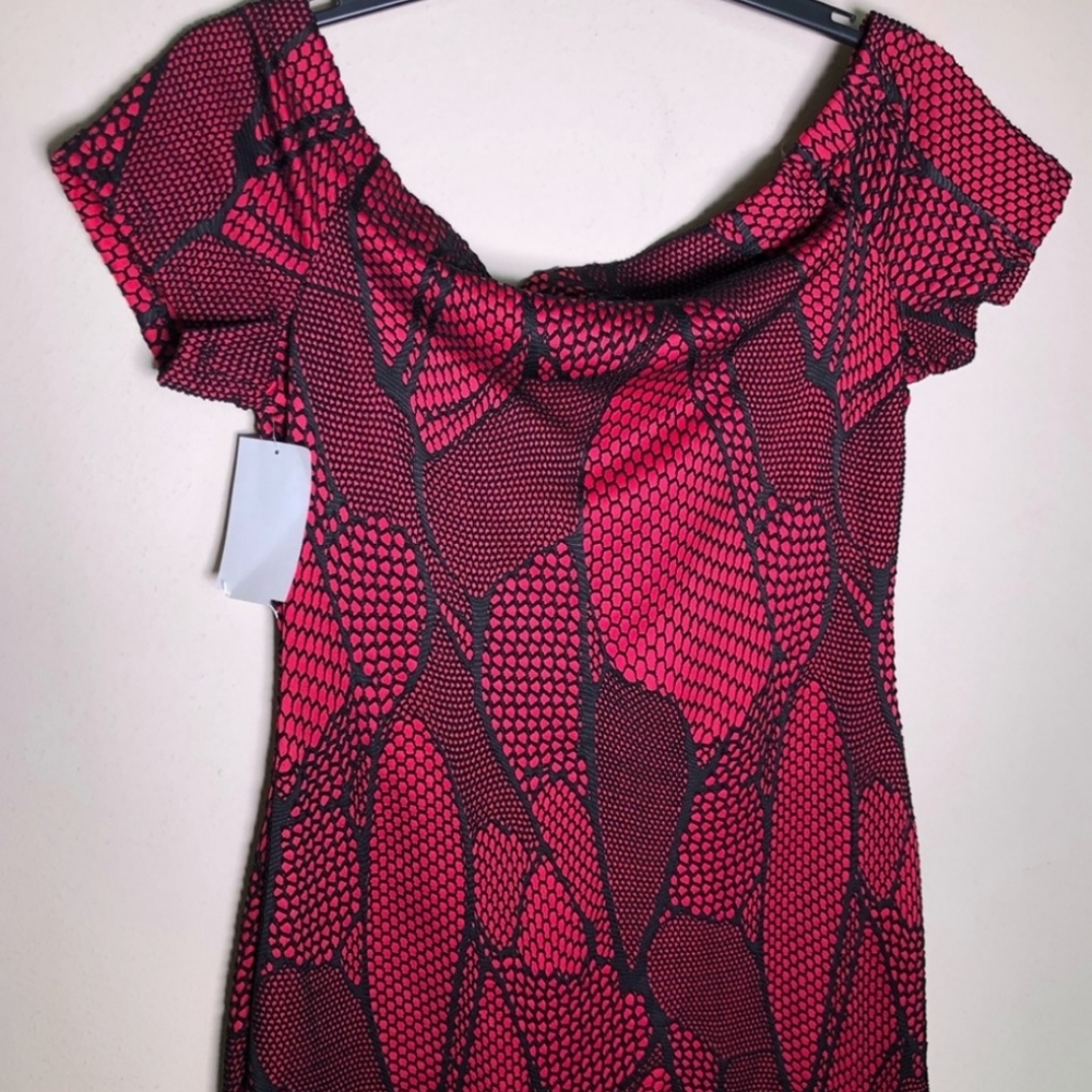 Bailey Blue Nordstrom XL Off Shoulder Mini dress Black/Fuchsia Pink NWT - Picture 4 of 12